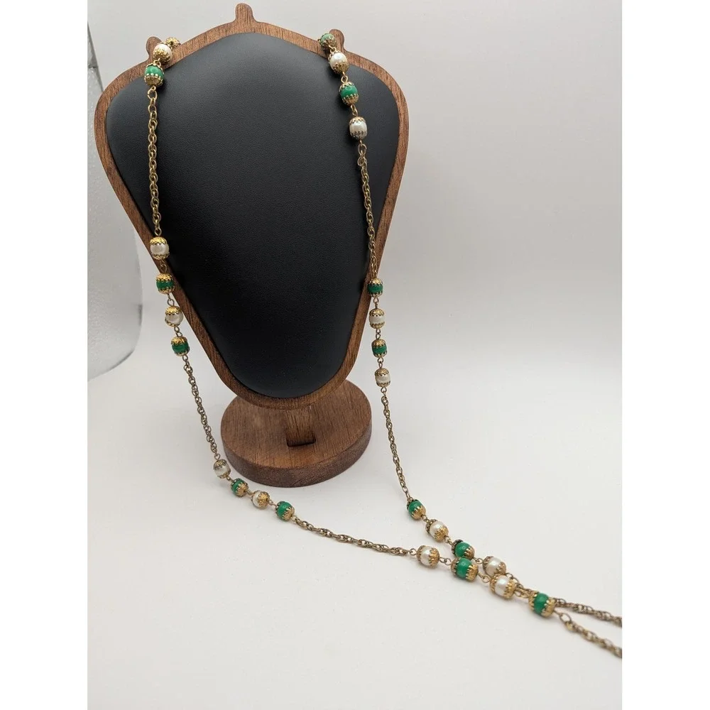 Vintage Unsigned Gold Tone Green Cream Bead Necklace Adjustable Ring Set Broken